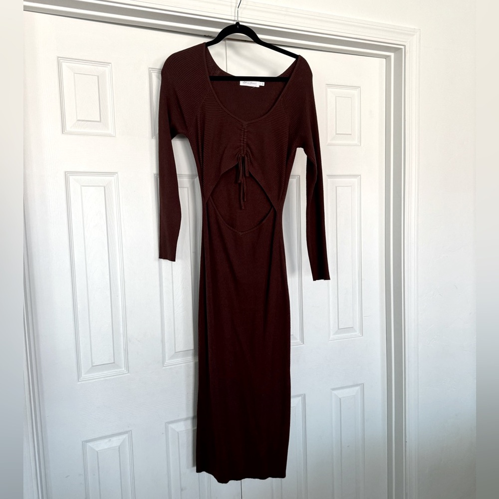 NWOT brown cut out midi dress